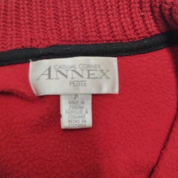 Casual Corner Red Fleece Vest with Stand-Up Collar - Picture 2 of 4